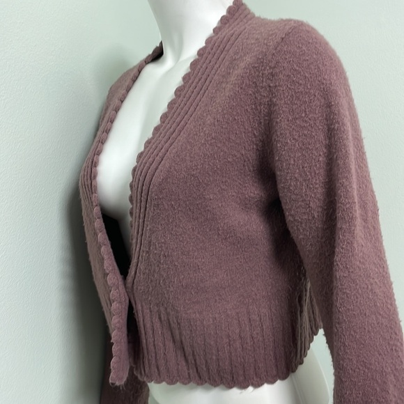 ANTHROPOLOGIE Sleeping on Snow Cropped Mauve Cardigan Sweater - Picture 3 of 7